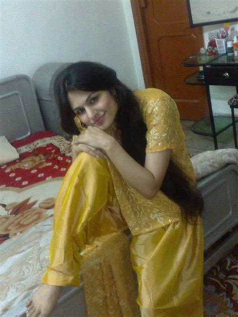 City Mianwali Top And Most Beautiful Pakistan And Indian Girls Wallpapers