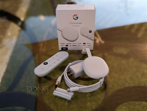 google chromecast  google tv   remote  device white uae dubai abu dhabi