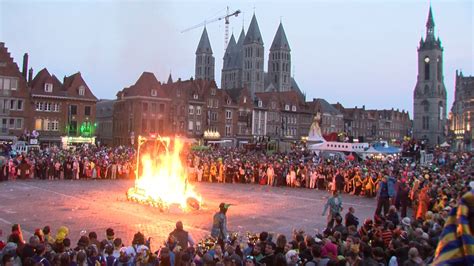 tournai  carnaval en ete pour compenser lannulation de mars