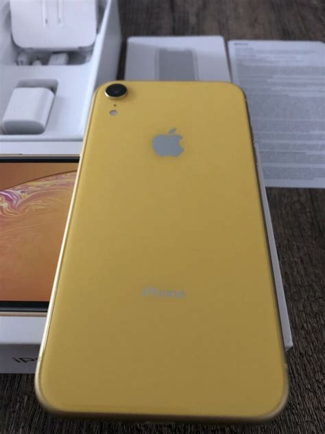 Apple - iPhone 5c (Yellow) | Iphone, Yellow iphone, Apple iphone 5c