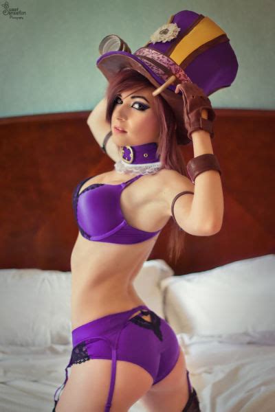 the sexy cosplay girls of every nerd s fantasy 50 pics