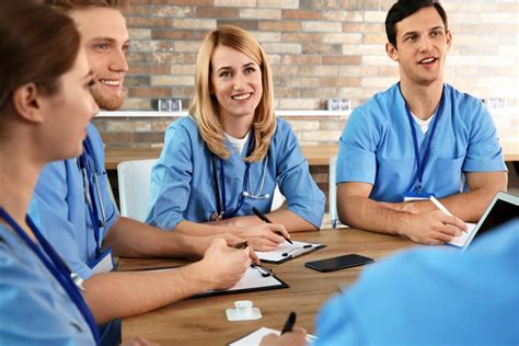 benefits    medical staffing agency  hire