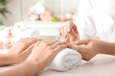 list   nail salons   haven full guide  nails  spa