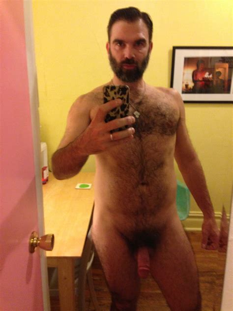 the amateur hour i want to bury my nose in this hot daddy s pubes manhunt daily