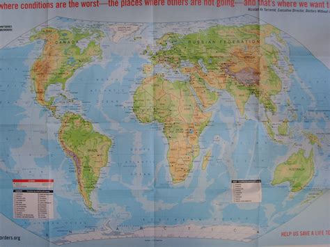 world map  borders tourist map  english