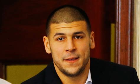 aaron hernandez s fiancee speaks out about his sexuality aaron