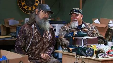 Uncle Si Robertson Icy Stare Hilarious Duck Dynasty 720p Hd Youtube