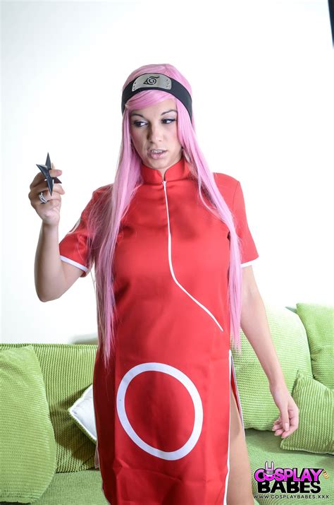 Cosplay Girl Sophie Parker Plays With Her Dildo Photos