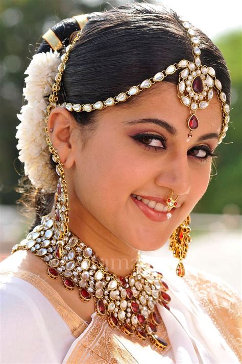 indian bridal hair jewelry accessories buying guide jewellery india