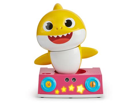 wowwee unveils expansive lineup   york toy fair anb media