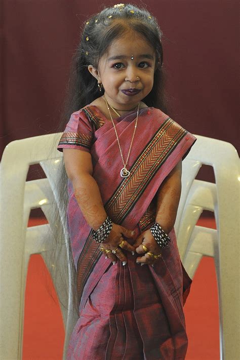 jyoti amge here s the entire cast of freak show american horror story s fourth season