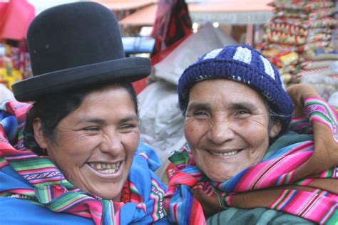women at a market la paz bolivia karin lakeman flickr