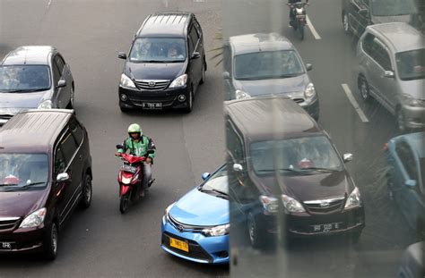 Southeast Asia’s Ride Hailing War Is Being Waged On Motorbikes The