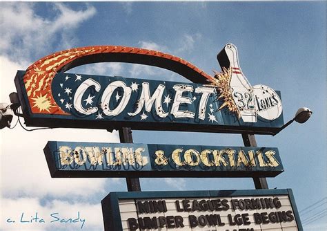 Old Vintage Mid Century Modern Comet Bowling And Cocktails Neon Sign