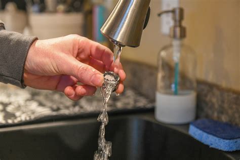 clean bathroom sink faucets aerator