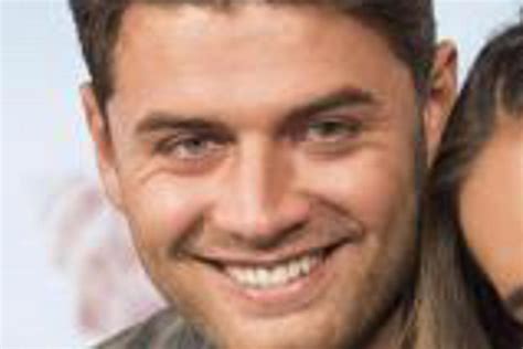 love island s mike thalassitis ‘dating a nurse who says he did have sex with jessica and didn