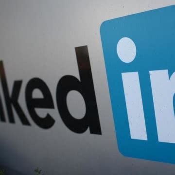 linkedin      experiencing  issues nbc news
