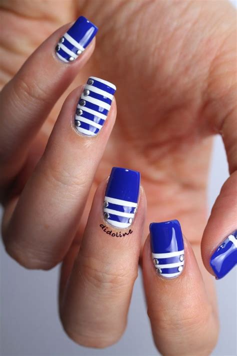 15 beautiful royal blue nail designs you can try to copy