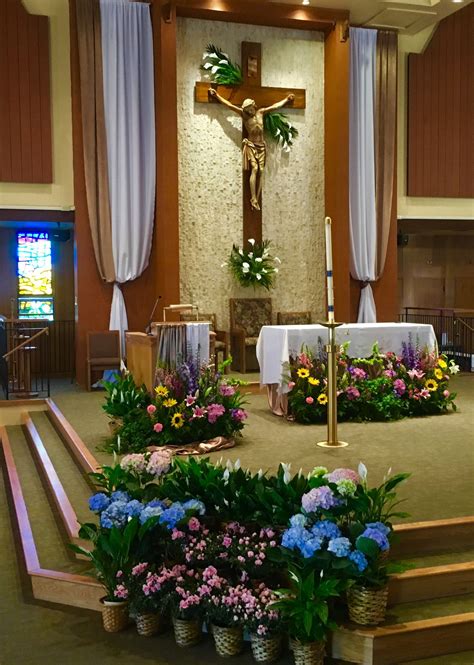 holy spirit catholic church easter  church flower arrang