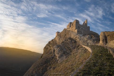 fortezza medievale foto immagini landscape castle montagna foto su