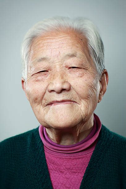 11 000 Japanese Granny Fotografías De Stock Fotos E Imágenes Libres
