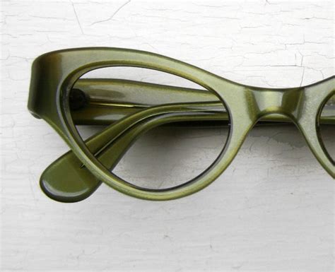 vintage olive green cat eye eyeglass frames france