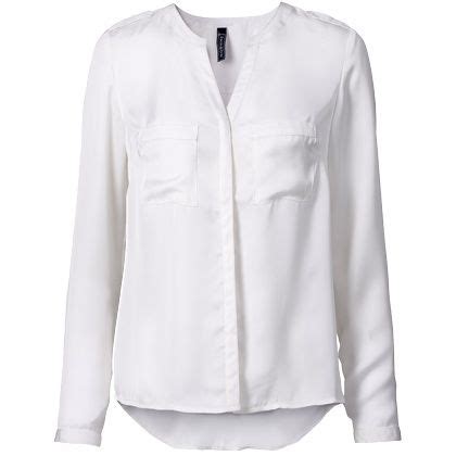 een mooie witte blouse  altijd goed