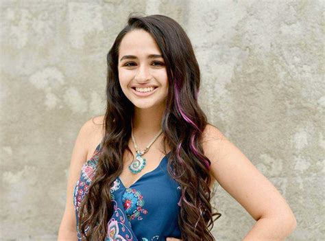 51 Jazz Jennings Nude Pictures Which Make Her The Show Stopper – The