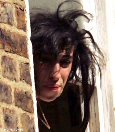 amy winehouse caught in another right mess daily mail online