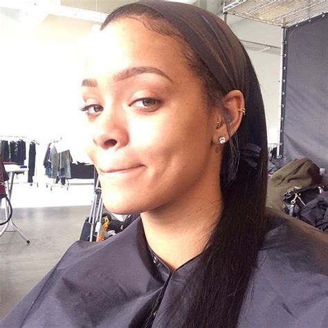 Rihanna All Natural Beauty Celebrities With No Makeup