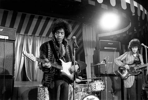 How Jimi Hendrix Died At The Age Of 27