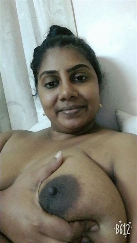 sri lankan big boobs aunty 5 pics