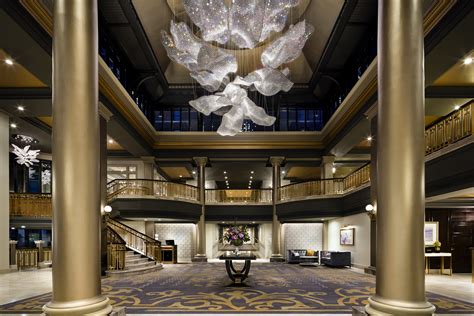 victorias fairmont empress named  historic hotel   americas