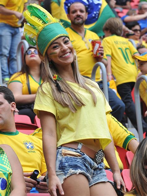 30 Hottest Female Fans Spotted At The 2014 Fifa World Cup Total Pro