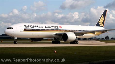 singapore airlines boeing     manchester youtube