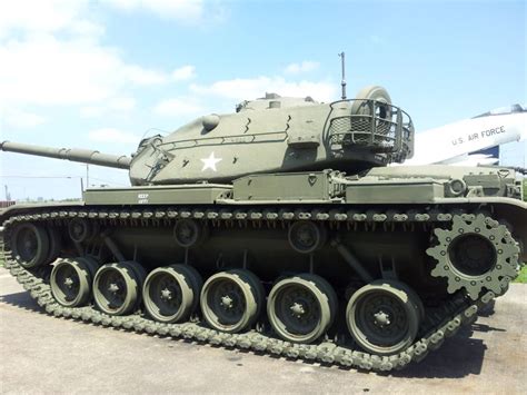 tanks  built golf  tourmiss