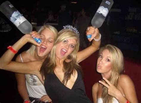 11 things you ll regret in your 30s nightclub edition
