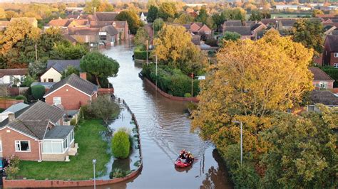 news herefordshire communities start  recover  flooding hits  county herefordshire