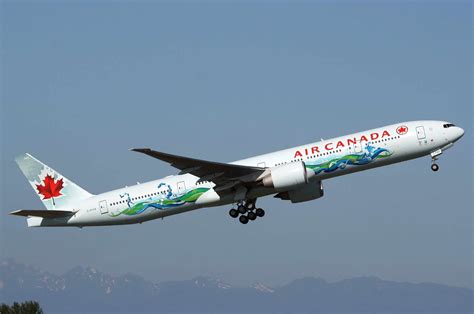 air canada jet diverts  search  stranded yachtsman  yvr syd flight