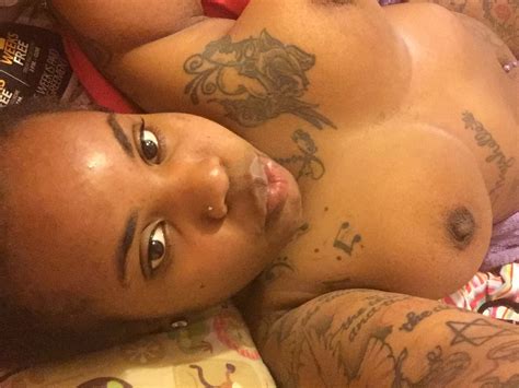 Sexy Tatted Thick Pyt Shesfreaky