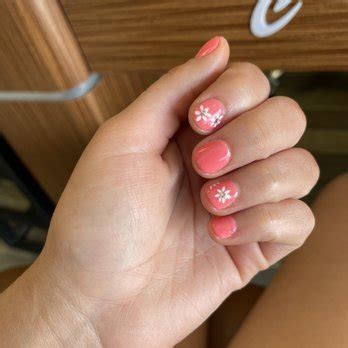 vibrant nails  spa    reviews nail salons