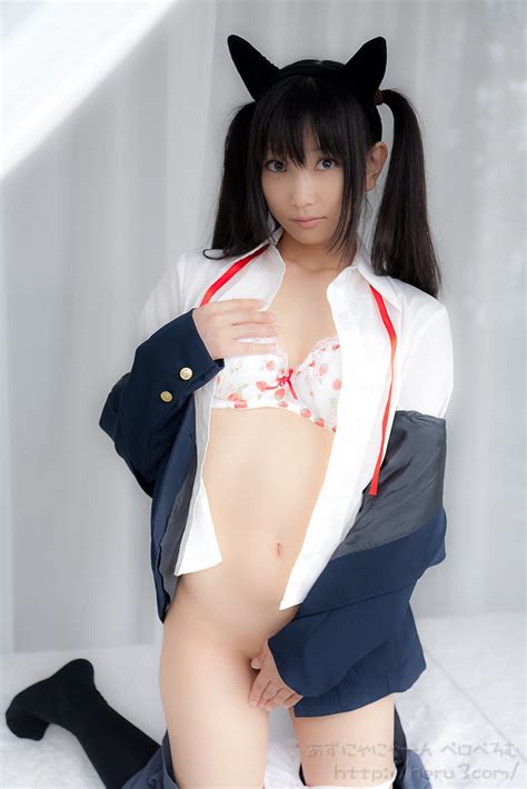 Singapore Pretty Girls Ero Cosplayer Nakano Azusa