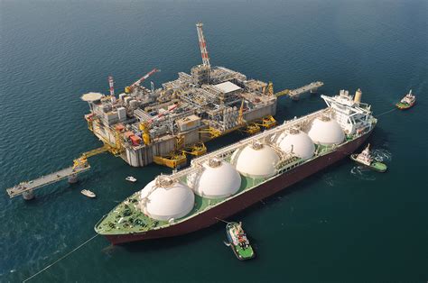 africa pioneers floating liquefied natural gas african eye report