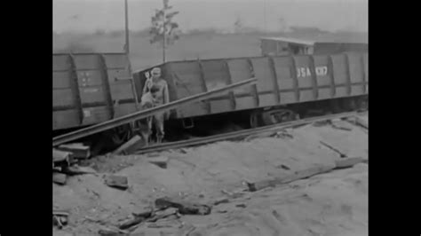 train wreck derailment experiments  derail trains  youtube