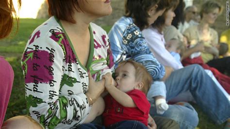Spanish Fathers Entitled To Breastfeeding Leave