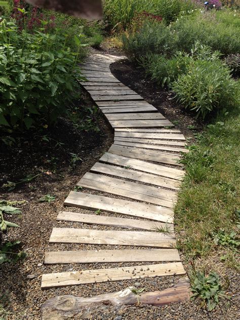 wooden walkway   brunswick botanical garden canada backyard walkway wooden walkways