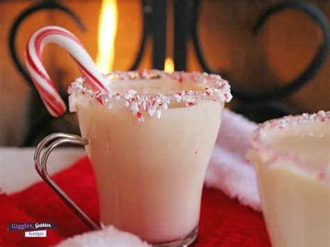 42 Desserts And Sweets Made With Candy Canes Cutefetti