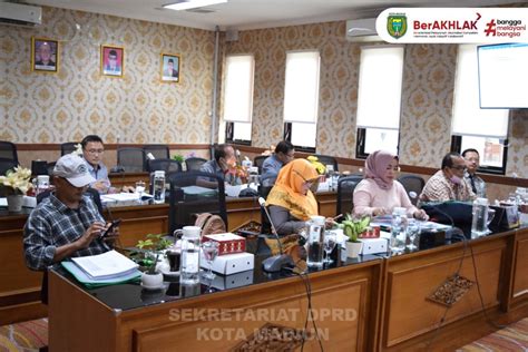fgd focus group discussion penyusunan  raperda inisiatif dprd tahap