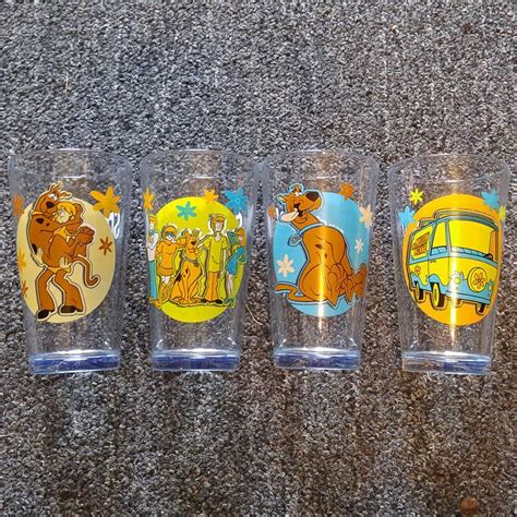 Scooby Doo Pint Glass Set Of 4 Just Funky Ebay Scooby Scooby Doo
