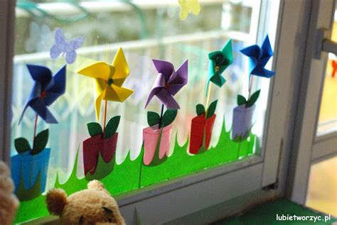 wiatrak kwiatek  doniczce dekoracja okienna baby mobile kitty